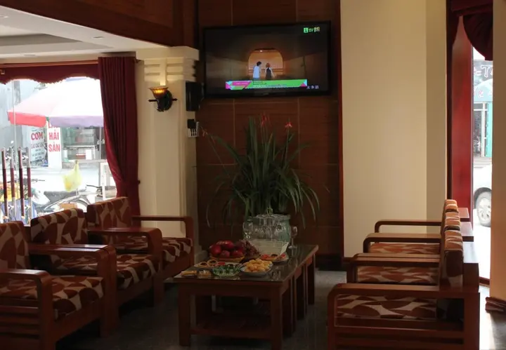 Халонг: Hạ Long Starlight Hotel