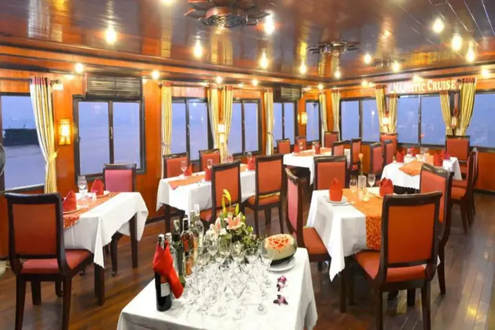 Халонг: Majestic Cruise