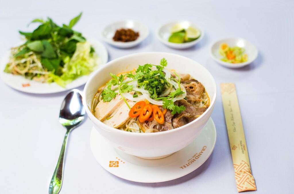 Вунгтау: Palace Hotel Vung Tau