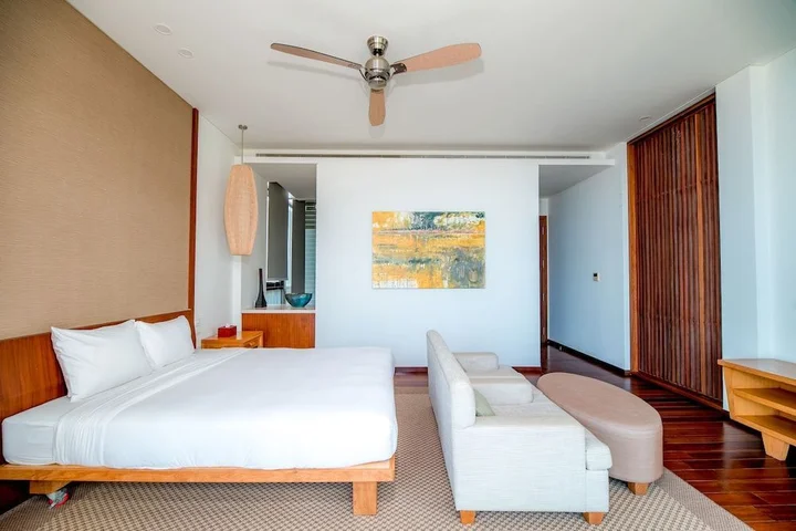 Дананг: Beachfront Villa Danang Beach