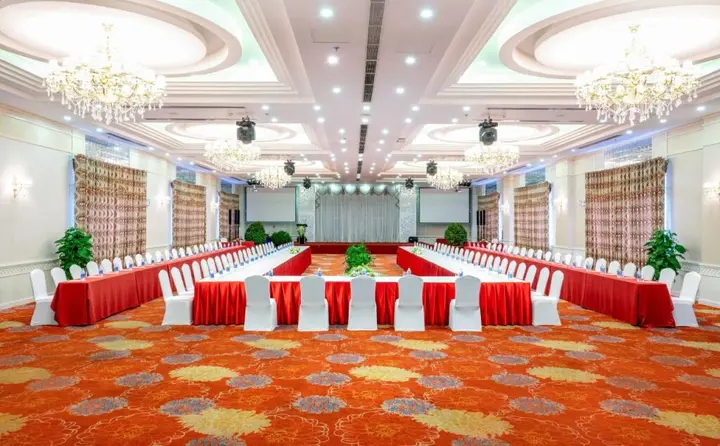 Тхузаумот: Becamex Hotel Thu Dau Mot