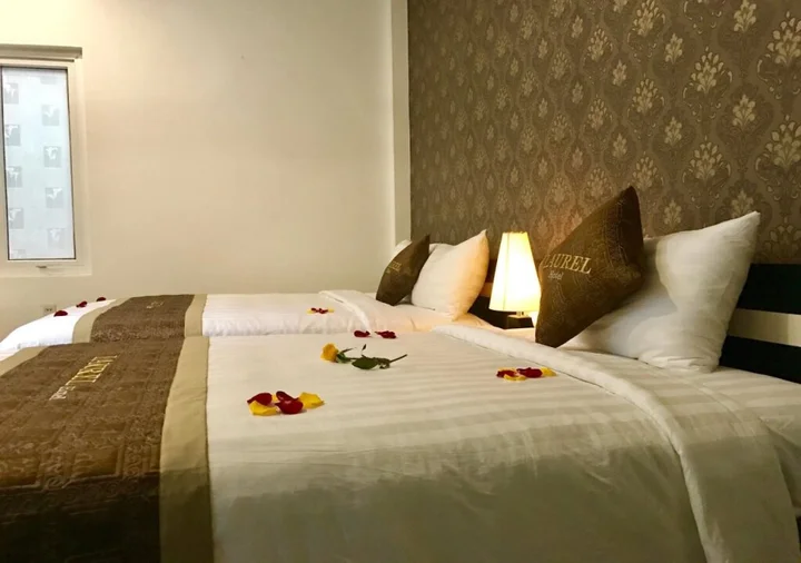 Хюэ: Laurel Hotel Hue