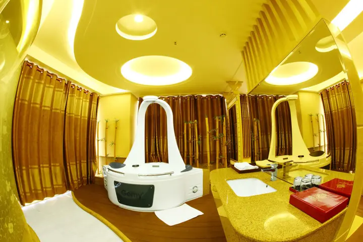 Кантхо: Holiday One Hotel