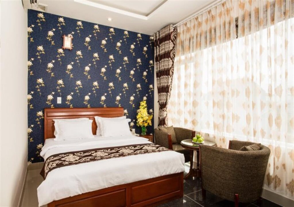 Тхузаумот: Long Bao Chau Hotel