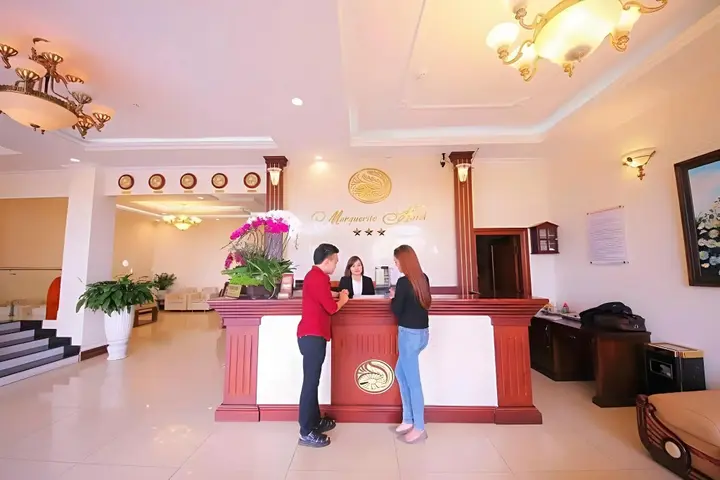 Далат: Marguerite Hotel