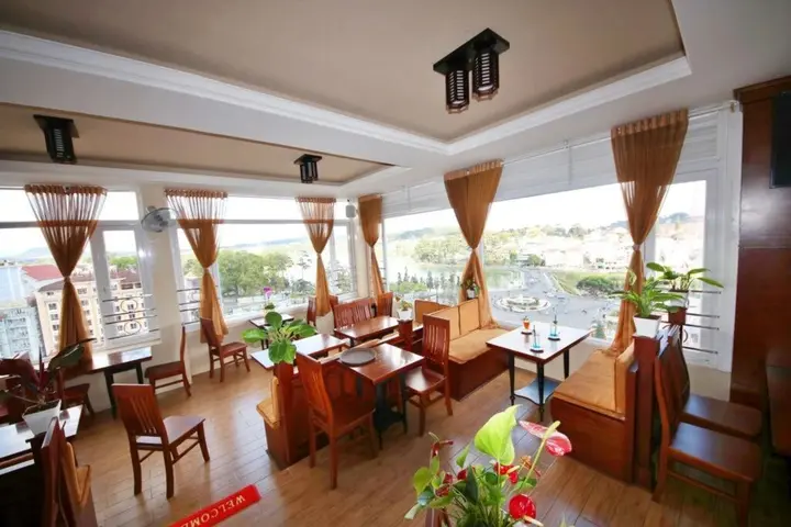 Далат: Marguerite Hotel