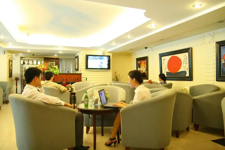 Ханой: Danly Hotel