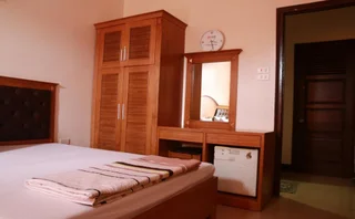 Халонг: Van Nam Hotel
