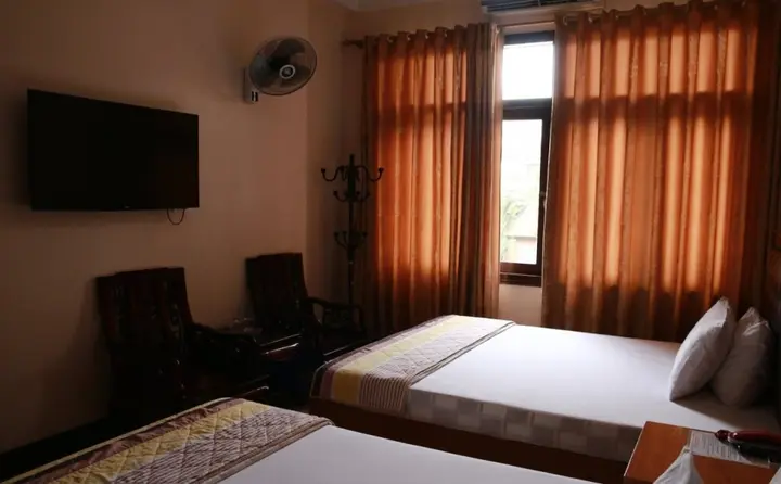Халонг: Van Nam Hotel