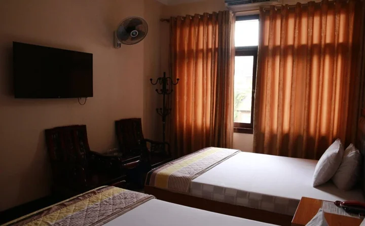 Халонг: Van Nam Hotel