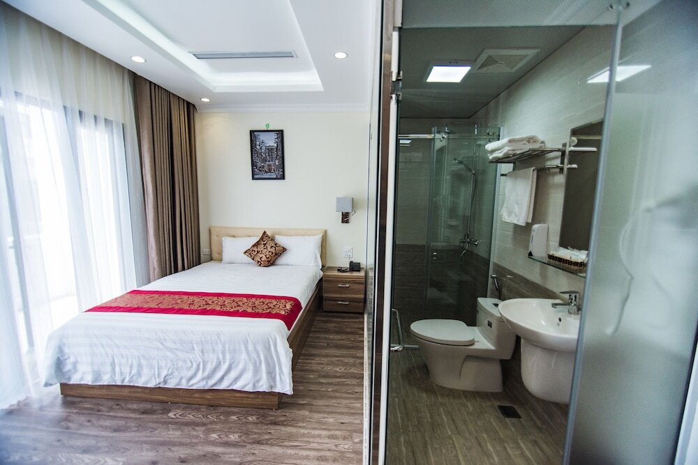 Халонг: Halong Legend Hotel