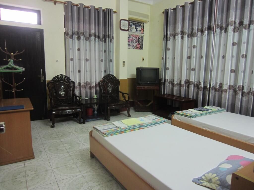 Халонг: Linh Dan Hotel
