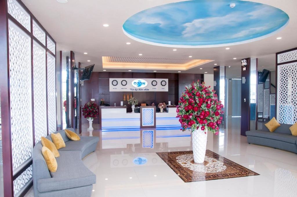 Нам Кан: Ozon Hotel