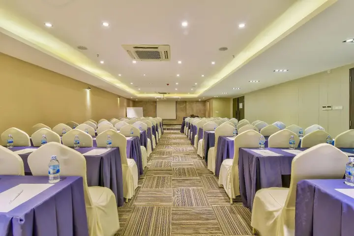 Нячанг: Poseidon Nha Trang Hotel