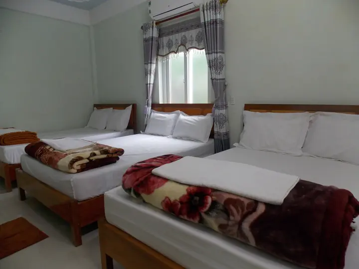 Фонг Ня: Rose Hotel