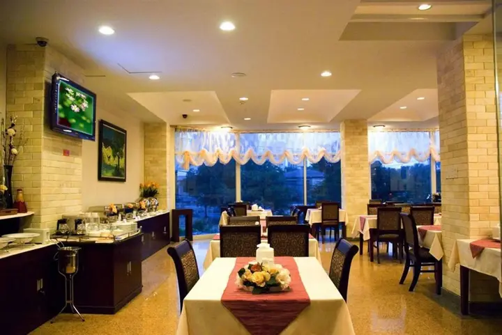 Нячанг: Phu Quy 2 Hotel