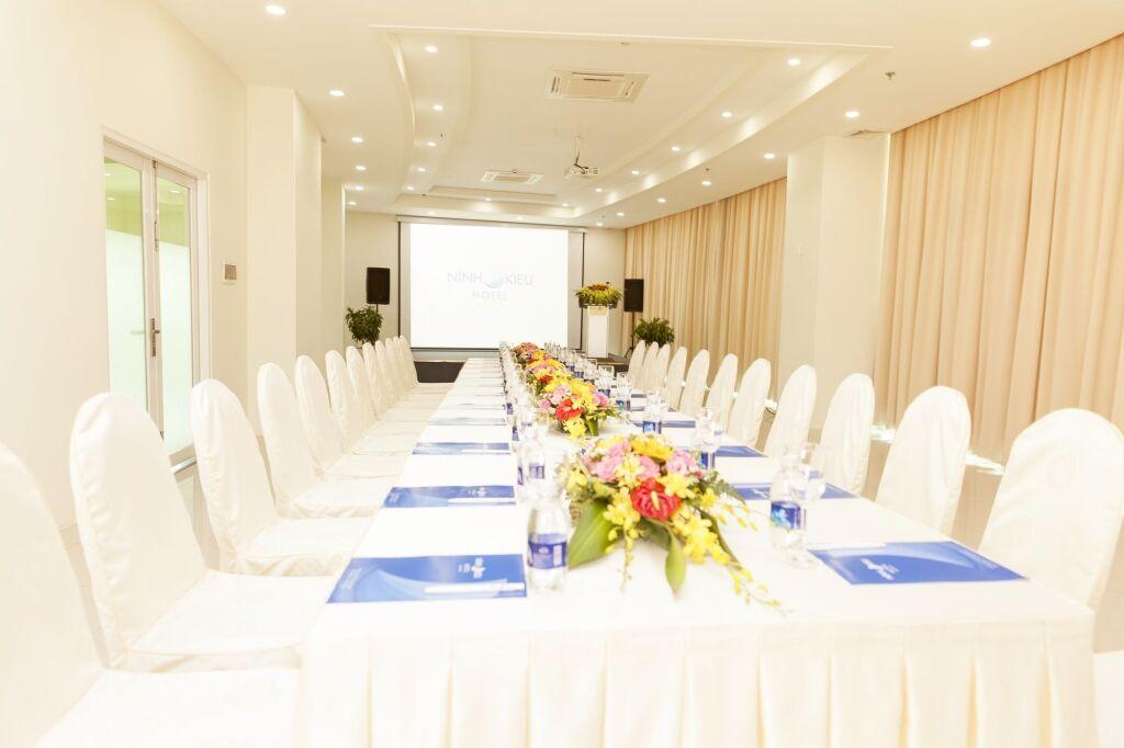 Кантхо: Ninh Kieu Riverside Hotel