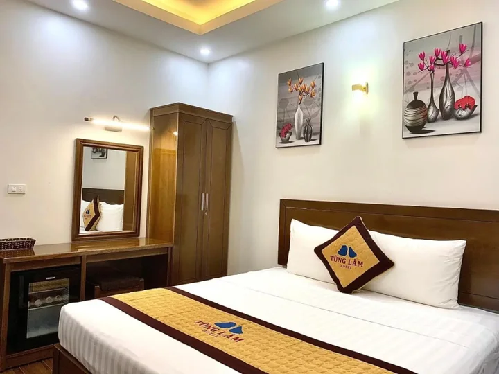 Халонг: Viet Hoa Hotel