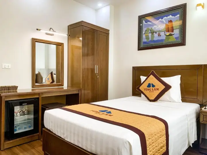 Халонг: Viet Hoa Hotel