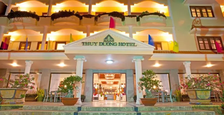 Датдо: Tran Chau Beach & Resort