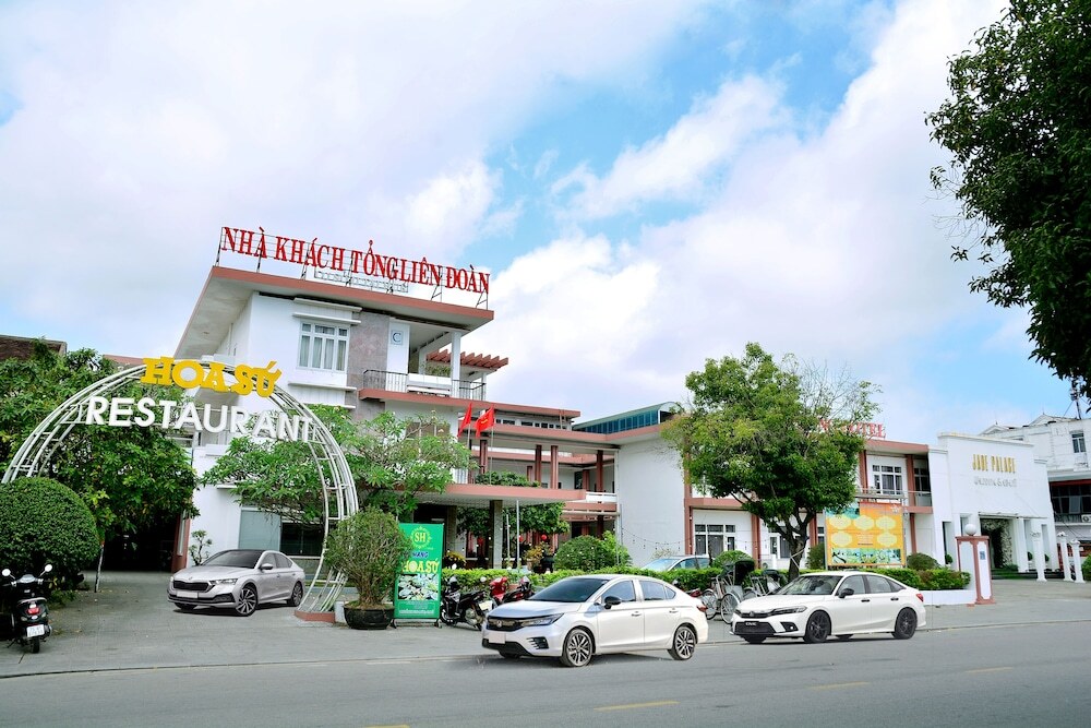 Song Huong Hue Hotel — фото 1