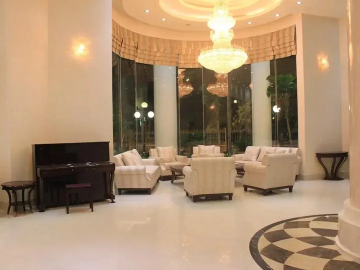 Бенче: Viet Uc Hotel