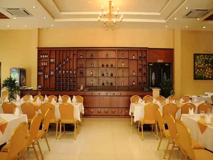 Бенче: Viet Uc Hotel
