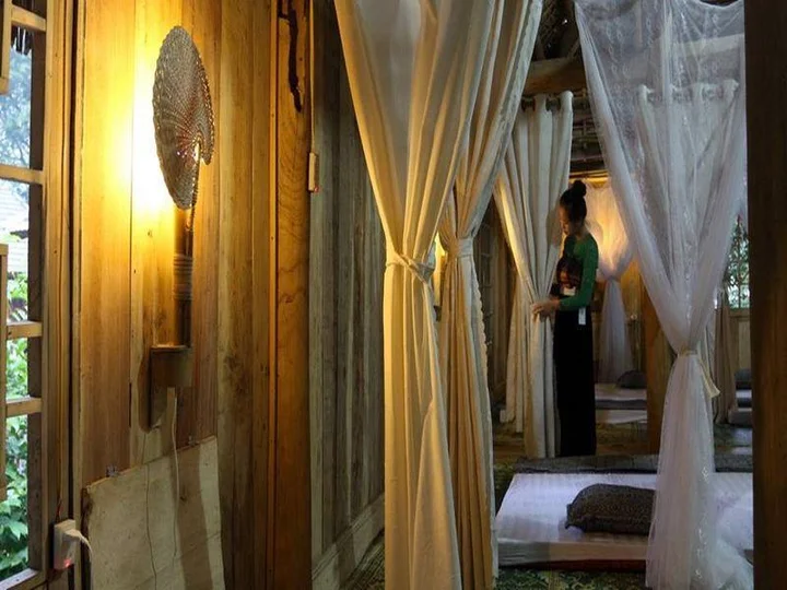 Маи-Чау: Hoa Ban Stilt House