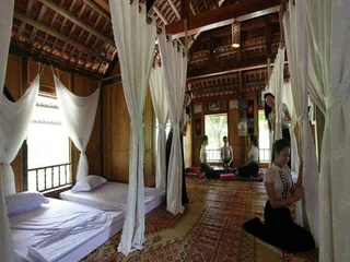 Маи-Чау: Hoa Ban Stilt House