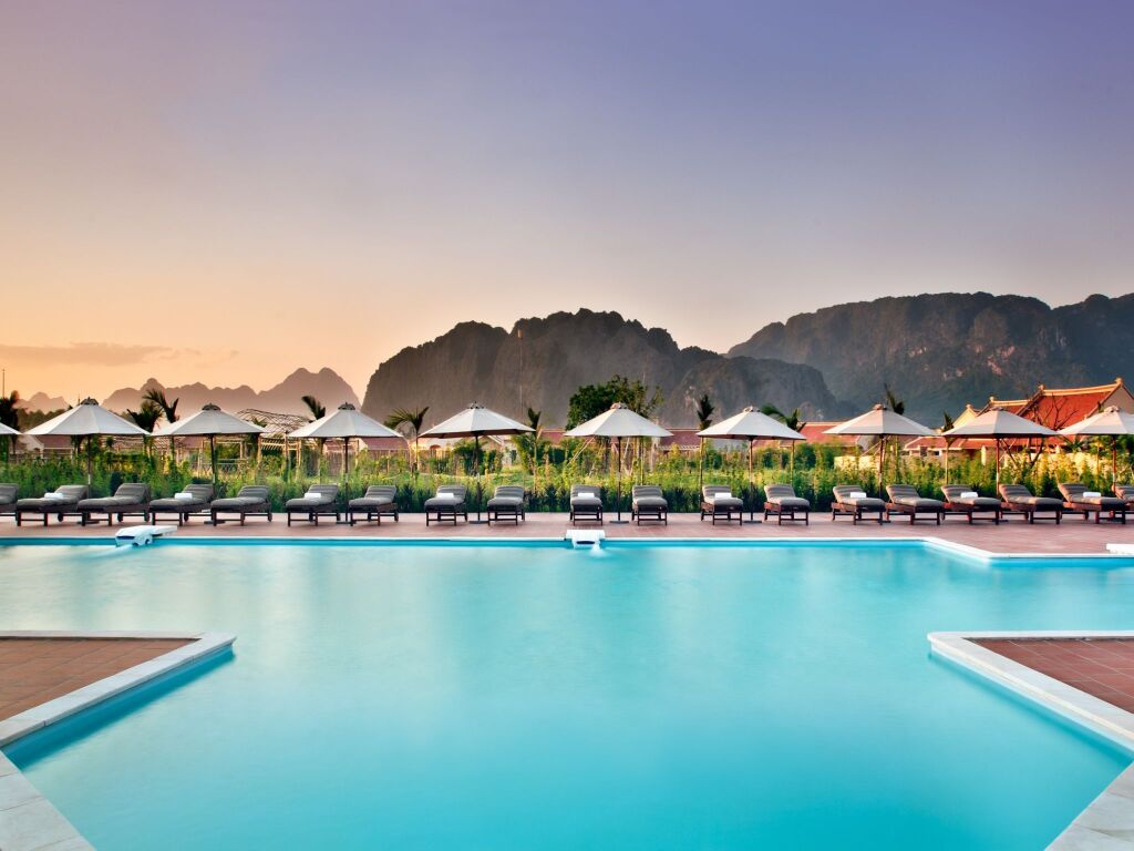 Зявьен: Emeralda Resort Ninh Binh