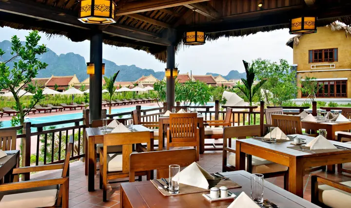 Зявьен: Emeralda Resort Ninh Binh