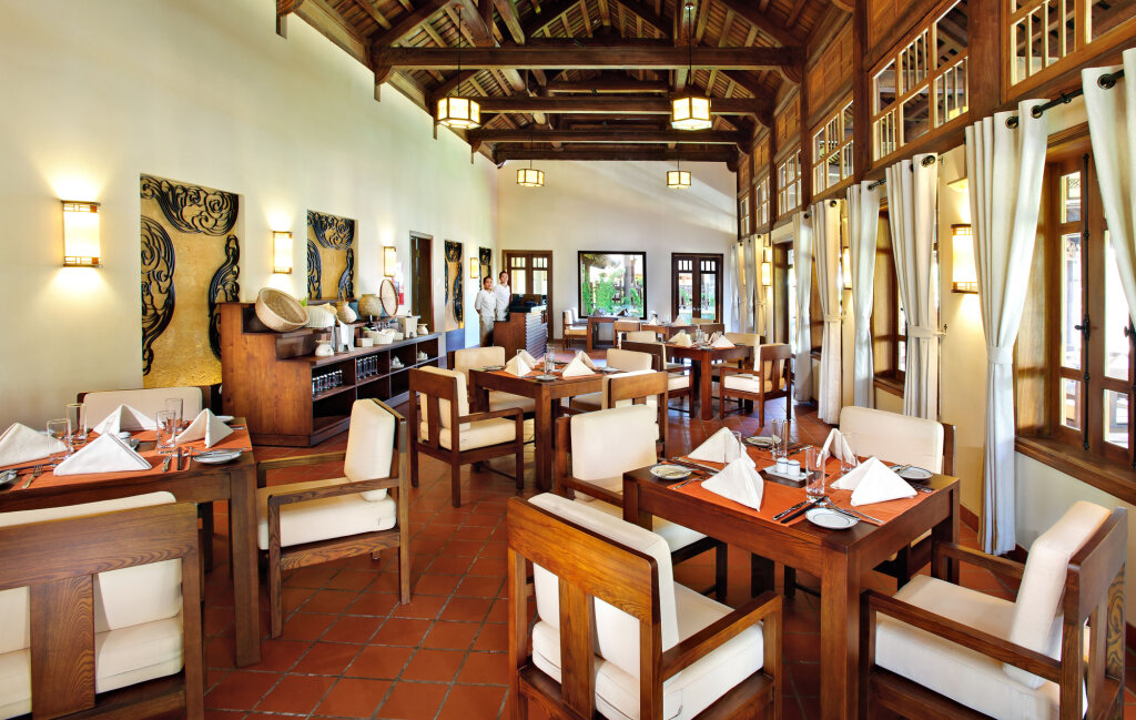 Зявьен: Emeralda Resort Ninh Binh