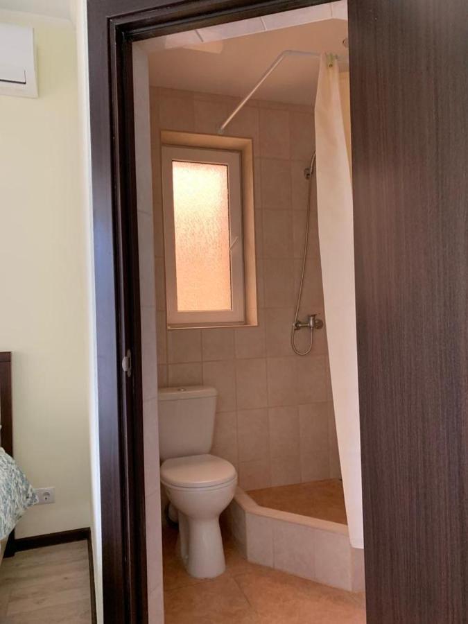 Агой: Guest House Chernomorye