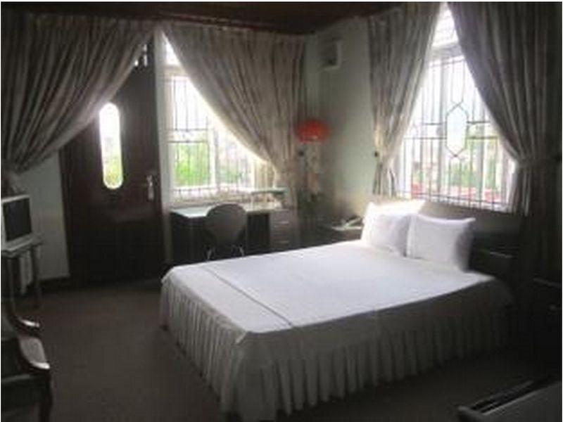 Хаулок: Hac Trang Hotel