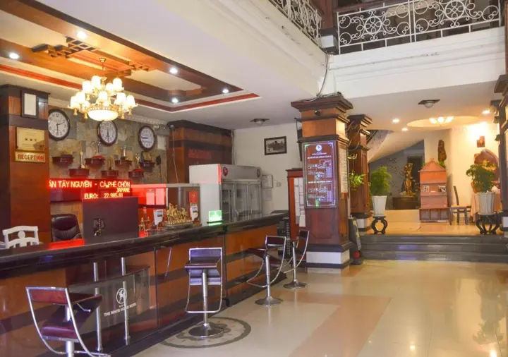 Буонматхуот: Bach Ma Hotel