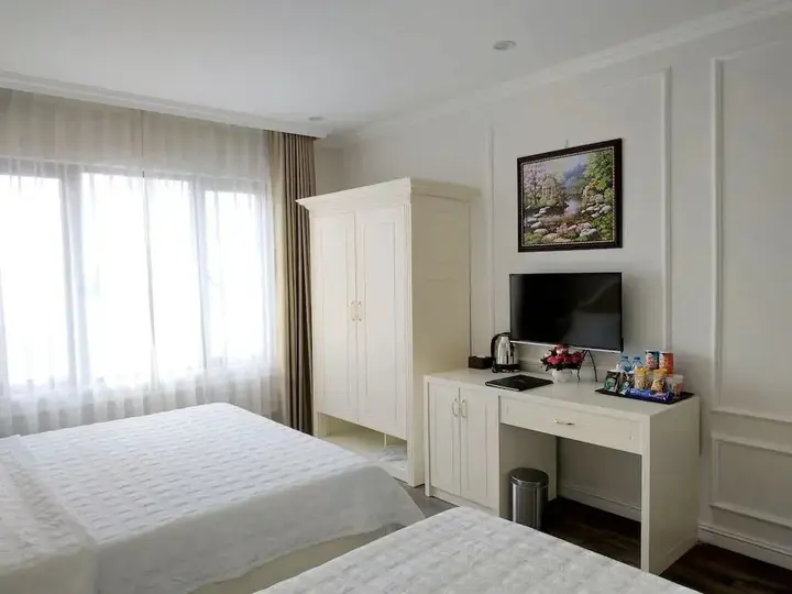 Халонг: Ngoc Lan Halong Hotel
