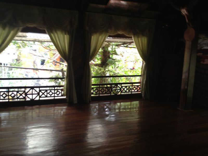Маи-Чау: Stilt House No 5