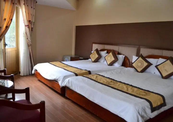 Халонг: Van Ly Hotel