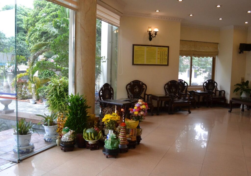 Халонг: Van Ly Hotel