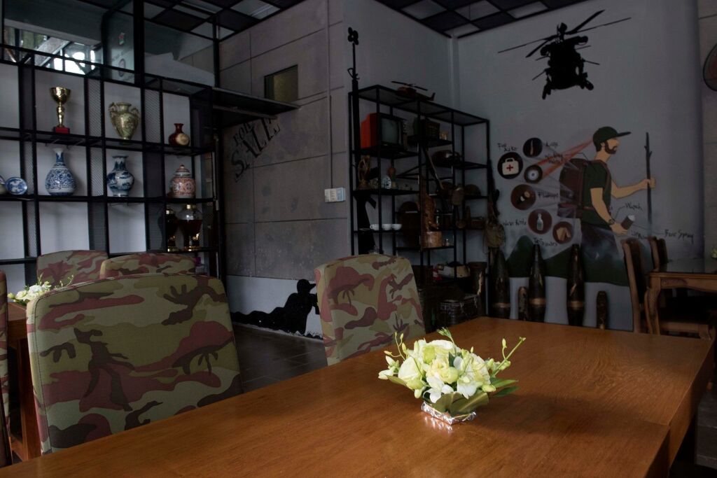 Хюэ: DMZ Hostel Hue