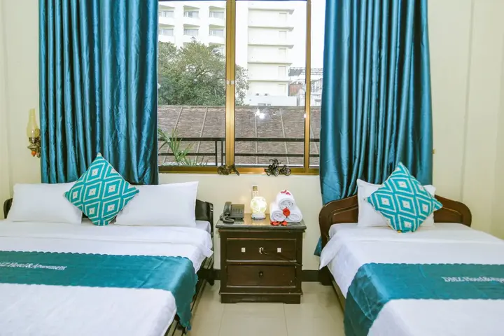 Хюэ: DMZ Hostel Hue