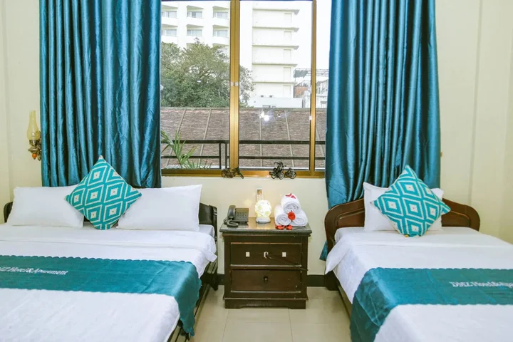 Хюэ: DMZ Hostel Hue