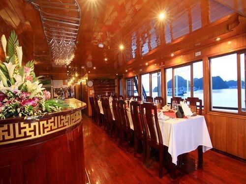 Халонг: Halong Papaya Cruise