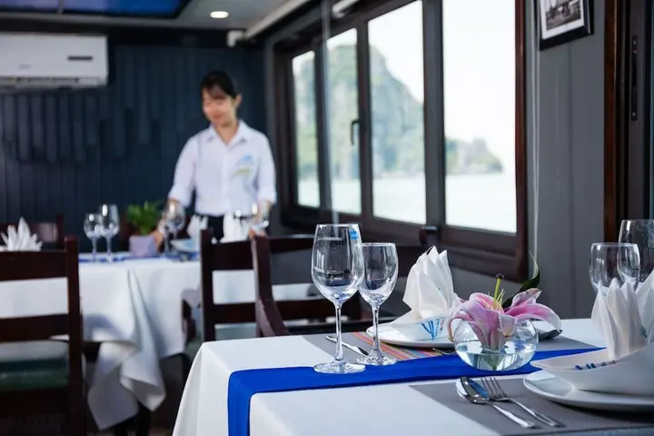 Халонг: Santa Maria Cruises Halong Bay