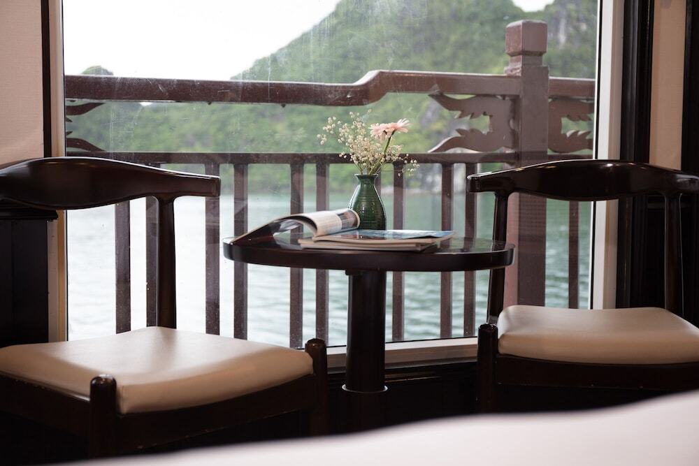 Халонг: Santa Maria Cruises Halong Bay