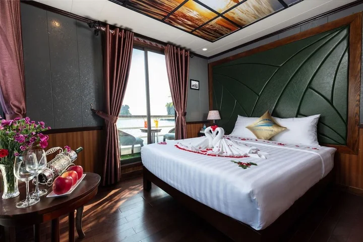 Халонг: Santa Maria Cruises Halong Bay
