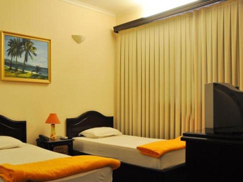 Хатин: Sai Gon Ha Tien Hotel