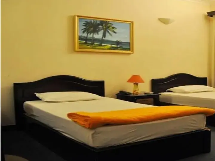 Хатин: Sai Gon Ha Tien Hotel