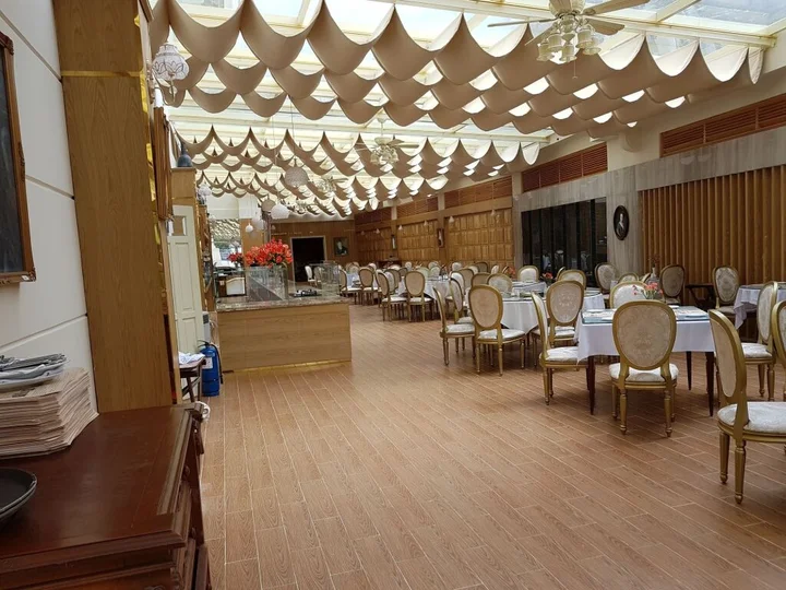 Далат: Dalat Hotel Du Parc
