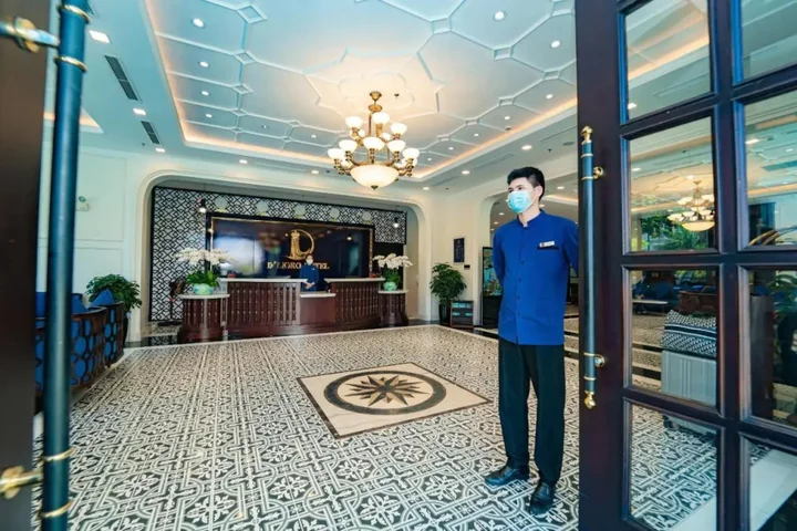 Халонг: Golden Lotus Cruises